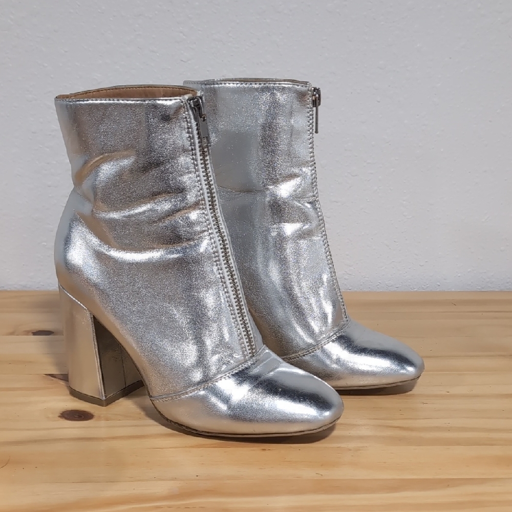 Wild Diva Metallic Silver Heeled Boots